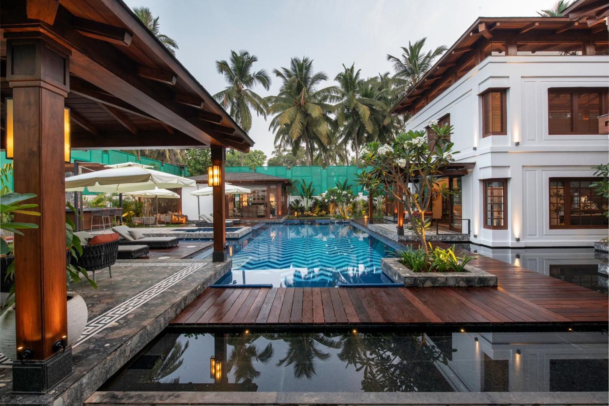 Azara Beach House - 5 Bhk Designer Villa, Candolim Beach Εξωτερικό φωτογραφία